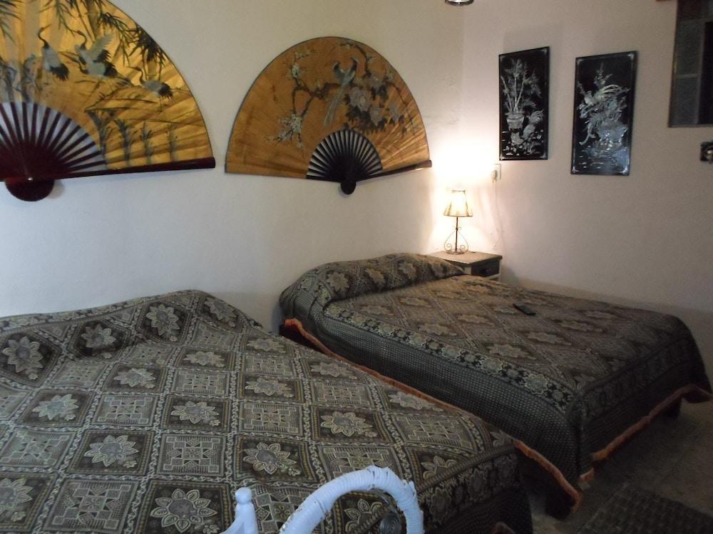 Hotel Posada Spa Antigua Casa Hogar Taxco de Alarcon Bagian luar foto